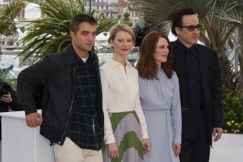 19 Mayo - Rob en el Photocall de Maps to the Stars en el Festival de Cine de Cannes 2014!!!! C0f946327500741