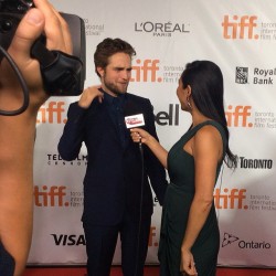 10 Septiembre - Rob en la Premiere de MTTS en TIFF!!! D5f503350338665