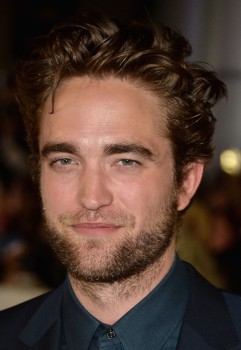 10 Septiembre - Rob en la Premiere de MTTS en TIFF!!! 295f8b350343062