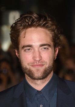 10 Septiembre - Rob en la Premiere de MTTS en TIFF!!! 3b0199350341152