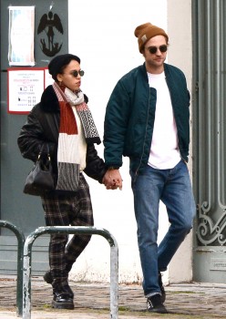 19 Octubre - Nuevas fotos de Rob y FKA Twigs en Bruselas!!! (16 Octubre) D56ca8358481980