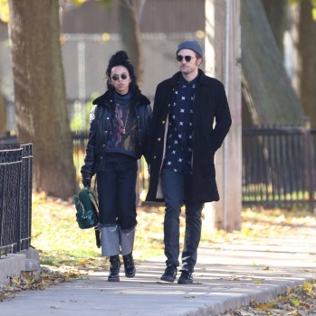 3 Noviembre - Nuevas fotos HQ de Rob y FKA Twigs en Toronto ayer!!! ( 2 Noviembre) * AÑADIDAS + IMÁGENES * 49f123362058080