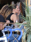  Kelly Brook - Shopping and Dining in Los Angeles - 11/08/20 F831c0363200335