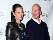 Брюс Уиллис (Bruce Willis) Launch of 'The Clothing Coven' Fashion Blog, Elodie K., West Hollywood, 2014-04-04 - 13xHQ 705cc9381275403