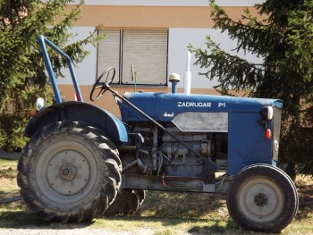 Traktor Zadrugar 50/1 - Landini opća tema traktora - Page 2 Cd536d463744559