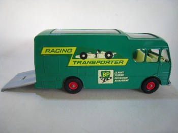 Matchbox Lesney King Size K-5 Racing Car Transporter C477ab423177886