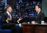Дэвид Бекхэм (David Beckham) Late Night with Jimmy Fallon (New York, January 31, 2014) - 37xHQ E92ce7431469270