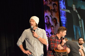 J2 Gold panel #DallasCon E50f46436422054