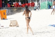 Изабель Гулар (Izabel Goulart) at the beach in Rio de Janeiro - Sept 26, 2015 A32bcf438203961