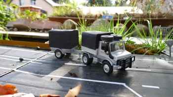 Matchbox Super Kings K-30 Mercedes Unimog and Trailer  A56885438612168