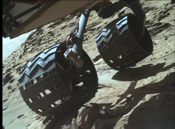 MARS: CURIOSITY u krateru  GALE  - Page 39 8371a3478673454