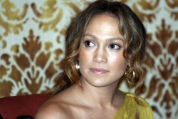 Jennifer Lopez @ Marc Anthony Receives Honorary Award From Milan Town Council, Milan on July 1, 2008 x58 760db7497122820