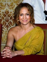 Jennifer Lopez @ Marc Anthony Receives Honorary Award From Milan Town Council, Milan on July 1, 2008 x58 7893d9497123638