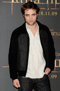 Robert Pattinson - Page 3 A4d87c55785041