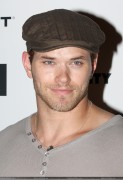 Kellan Lutz celebrating the cast of 'The Other Guys' at Comic-Con - 23 July 2010 09d1d390059984