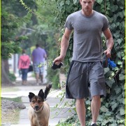 Kellan Lutz: Jogging with Kola and Kevin! 80aed090505892