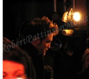 Imagenes/Videos de Robert Con Fans - Página 14 E9a03c114708819