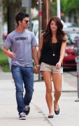 Joe Jonas and Ashley Greene pics 6ca3a899868563