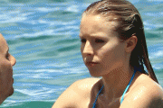 Kristen Bell - Bikini Candids - Hawaii - 18 giu 09 31267e39603604