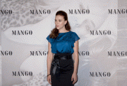 Scarlett Johansson - Mango press conference - Madrid - 13 lug 09 D858b341912531