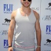 Kellan Lutz - Imagenes/Videos de Paparazzi / Estudio/ Eventos etc. - Página 8 4bce0189124773