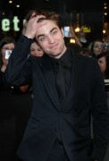 Robert Pattinson - Página 36 419b89132994579