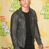 Taylor Lautner aux Kids Choice Award. 8ad4d431141958