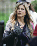 Jennifer Aniston - Page 6 Ffcf2d35827430