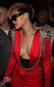 Rihanna, Mega Cleavage, Juliet Nightclub, New York, 26nov09 82a03057731746