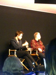 2 Junio - Rob y Cronenberg en el Q&A de Cosmopolis en Apple Store en Londres!!!!  428e23193440328