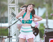 Katy Perry - Minigonnissima - Concert at  Fontainebleau Hotel , Miami - 01ago09 13db1643957735