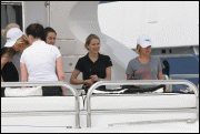 Hayden Panettiere -  Short shorts - Candids in Yacht - Cannes -23 Mag 09 98e92a36668523