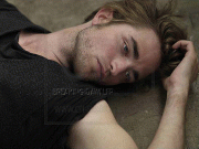 Robert Pattinson - Página 10 717cbf47791570