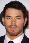 Kellan Lutz - Imagenes/Videos de Paparazzi / Estudio/ Eventos etc. - Página 21 A964bc160162771