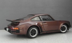 Porsche 911 (930) Turbo 3.0 4fbc04208981585