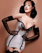 La lencería de la 'stripper' Dita von Teese para 'Wonderbra' Afe68849976218