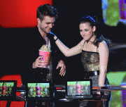 Picture post from the MTV Movie Awards 6d2b6583594004