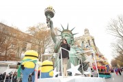 Nov 25, 2010 - Miranda Cosgrove - "Macy's Thanksgiving Day" 84th Annual Parade In NYC F213d9108219454