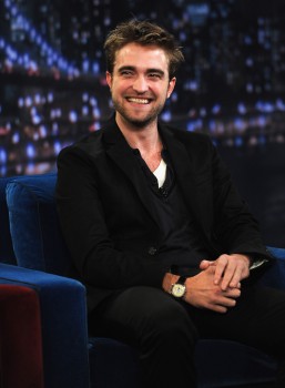 Robert Pattinson au Jimmy Fallon Show - 10.11.2011 Ec54ec158601742