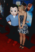 Kristen Bell - In Mini, "Astro Boy" Premiere, Los Angeles, 19ott09 6c31ac52990394