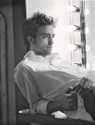 Robert Pattinson - Página 2 F77d6754431206