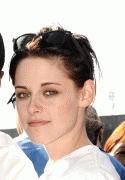 Kristen Stewart - Page 3 77d77755310582