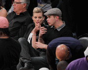 Kellan Lutz attends a 'Lakers' game 46e4cf77413157