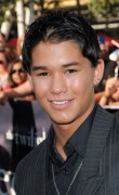 Booboo Stewart at the premiere of 'Eclipse' 1414ec85842042