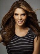 New EW Outtakes of Ashley Greene 6134fb87757207