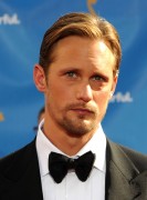 More pics of Alexander Skarsgard arriving at the 2010 Emmy Awards C68ff195569867