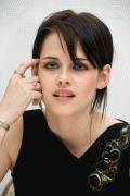 Kristen Stewart - Page 3 9bd84d55300945