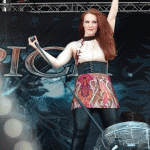 Fotos de Simone Simons - Página 22 4403b760766632