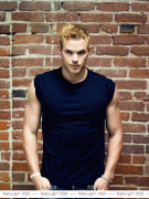 Kellan Lutz photoshoot outtakes 527e4c83022857