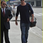 Alexander Skarsgard: Hot, Flat, and Crowded! 8fa01688095904